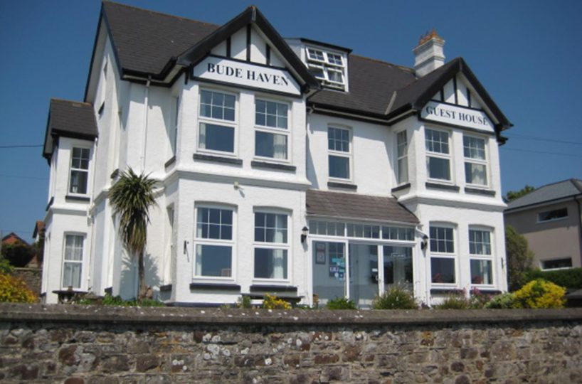 Leasehold 10 Bedroom Guest House Located In Bude