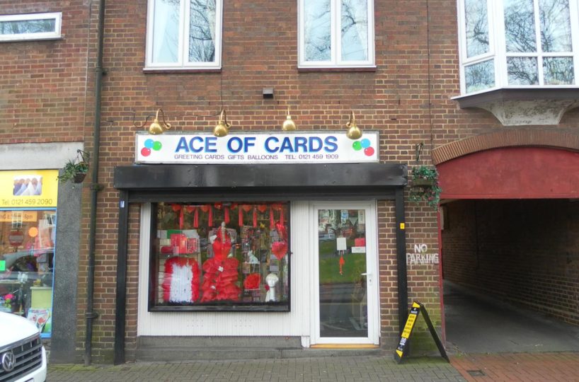 Greeting Cards/Balloons and Gifts Shop Located In Kings Norton