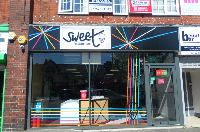 Independent Ice Cream and Dessert Parlour Located In Sutton Coldfield