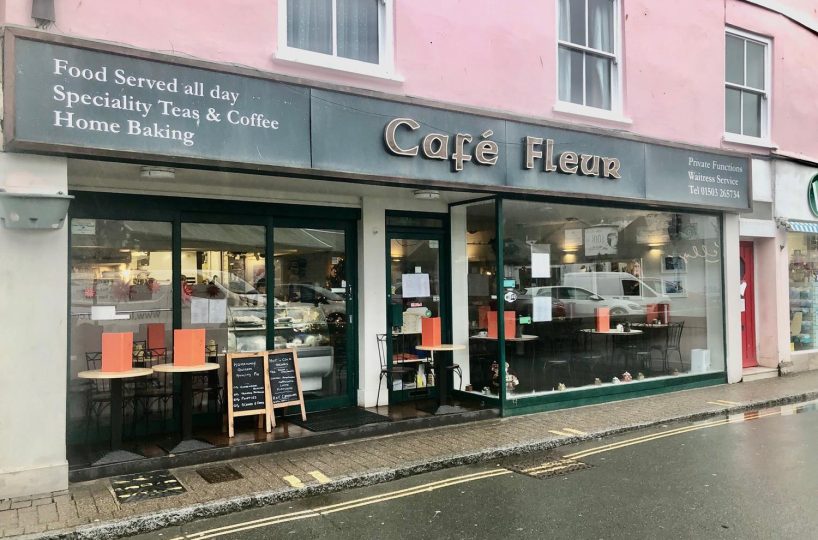 Leasehold Café & Restaurant Located In East Looe