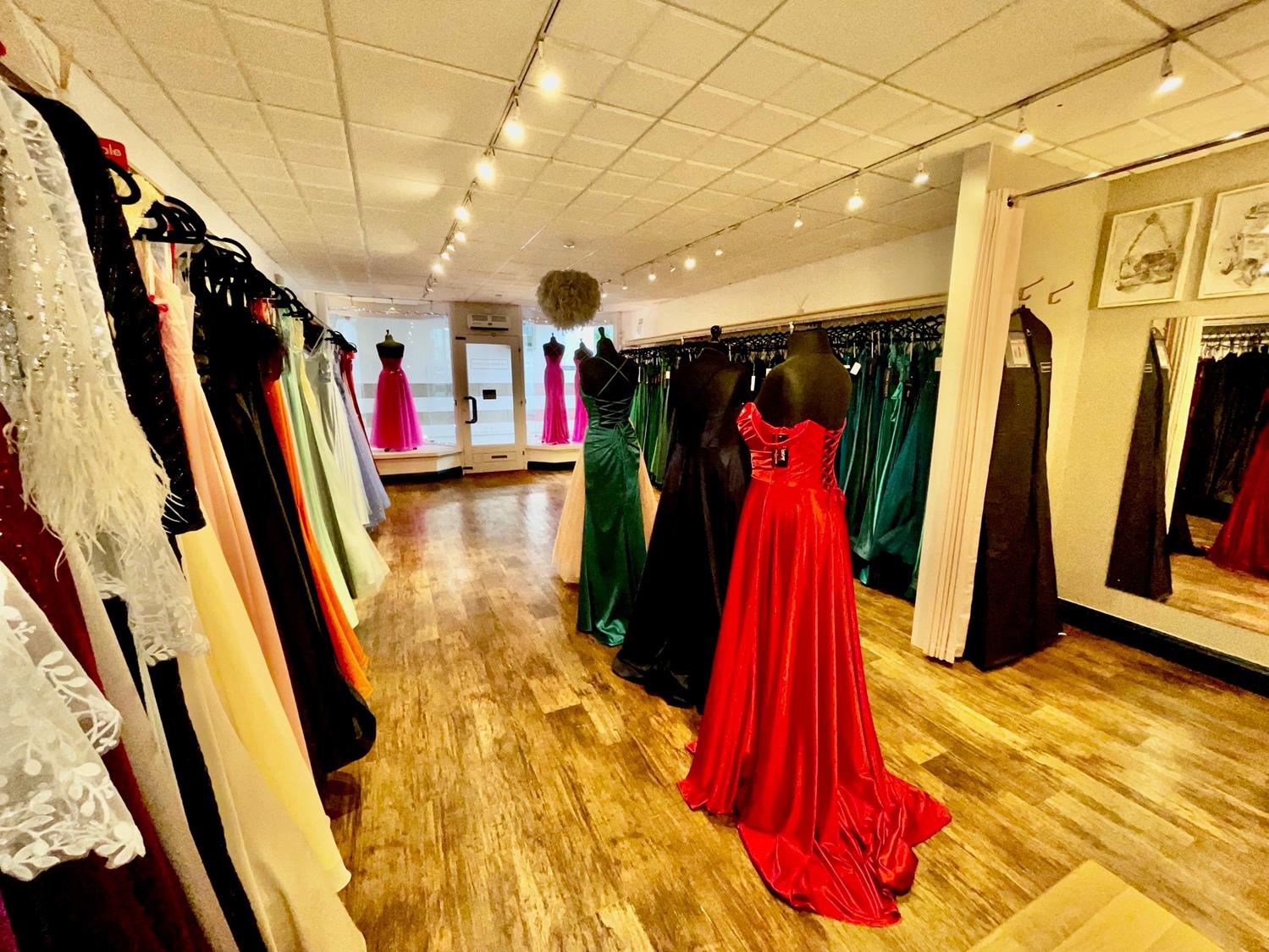 Leasehold Dress Boutique Located In Truro Veritas Business Sales