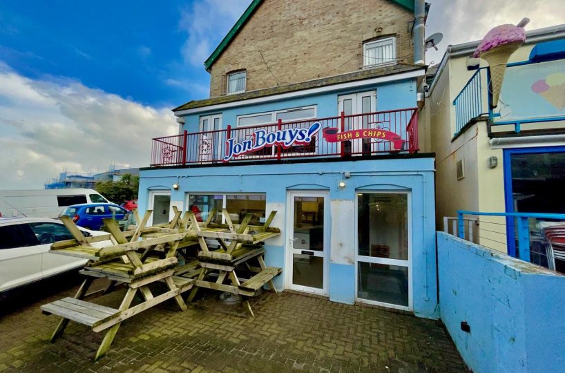 Freehold Fish & Chip Takeaway & Restaurant Located In Newquay Cornwall