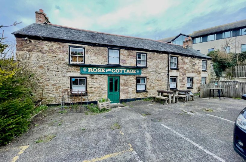 Freehold Grade II Listed Public House & Restaurant Located In Redruth