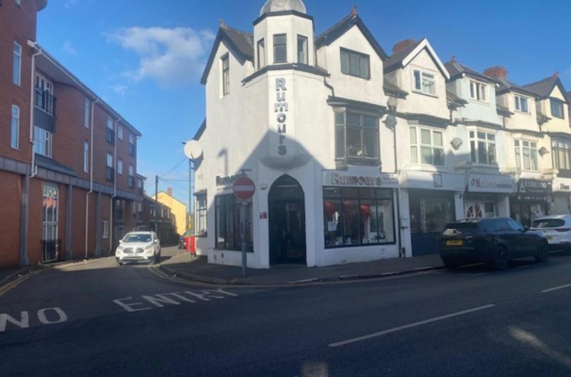 Freehold Commercial Property Located In Harborne